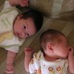 Left: Isabelle, born on 14.12.2007, 7lbs 14.5 ounces, 55.5 cm Right: Sienna Jamaica, born on 9.12.2007 at 10:10 pm, 6 lbs 4 ounces, 49.5 cm